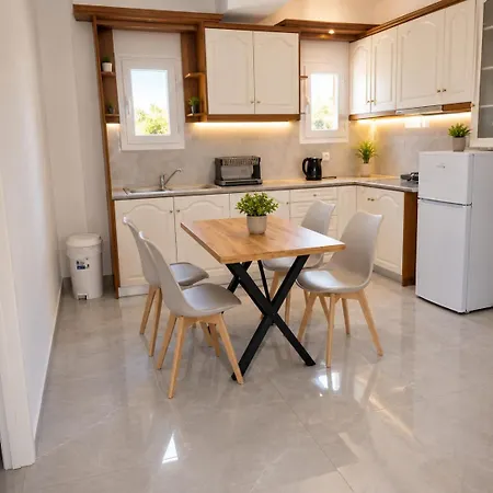 Lejlighed Fully Renovated Two Bedroom Luxury By Bessie's Village *